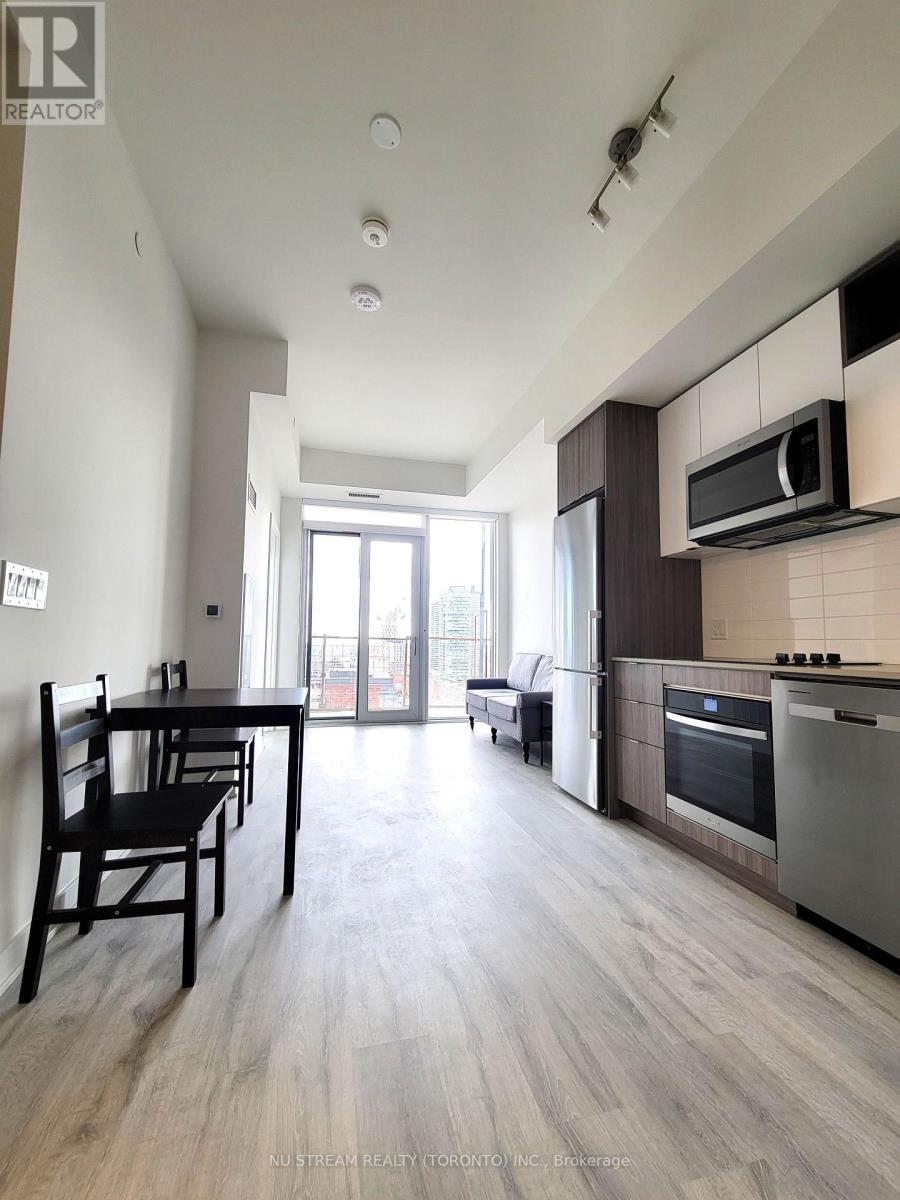 1710 - 70 Princess Street, Toronto, Ontario  M5A 0X6 - Photo 3 - C13522414