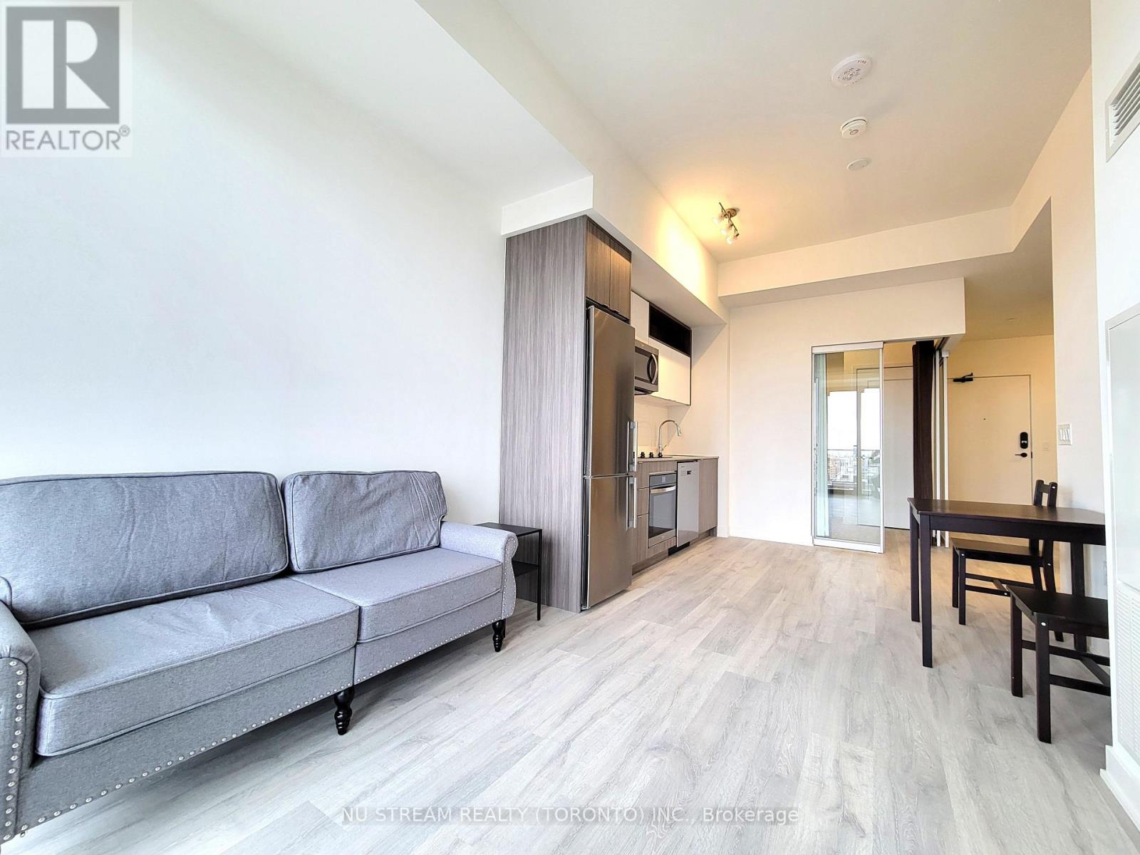 1710 - 70 Princess Street, Toronto, Ontario  M5A 0X6 - Photo 4 - C13522414