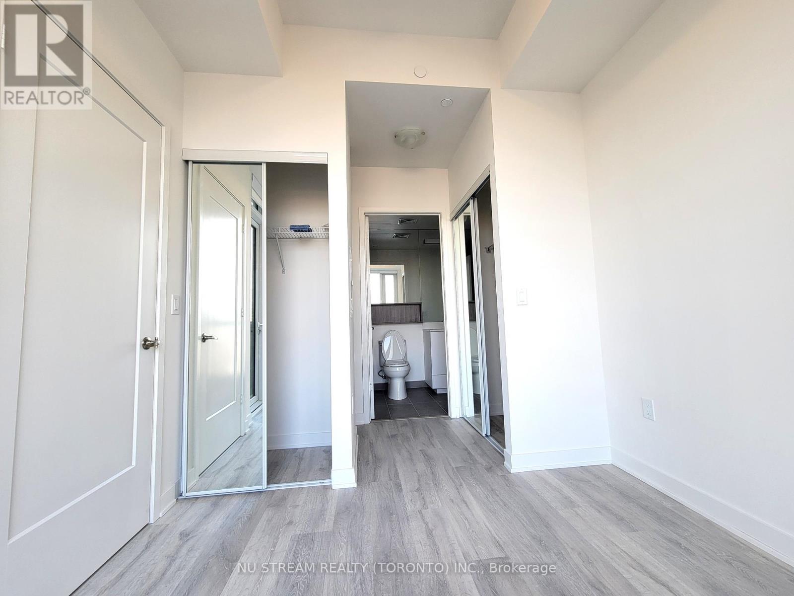 1710 - 70 Princess Street, Toronto, Ontario  M5A 0X6 - Photo 6 - C13522414