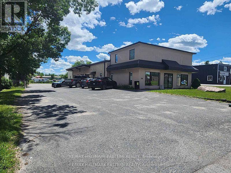 708 RYE STREET, Peterborough, Ontario