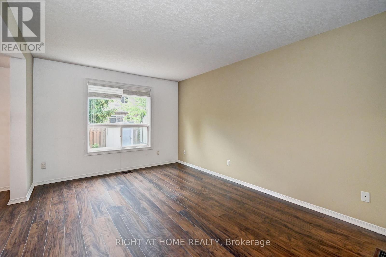 760 Paris Boulevard, Waterloo, Ontario  N2T 2Y1 - Photo 10 - X13522394