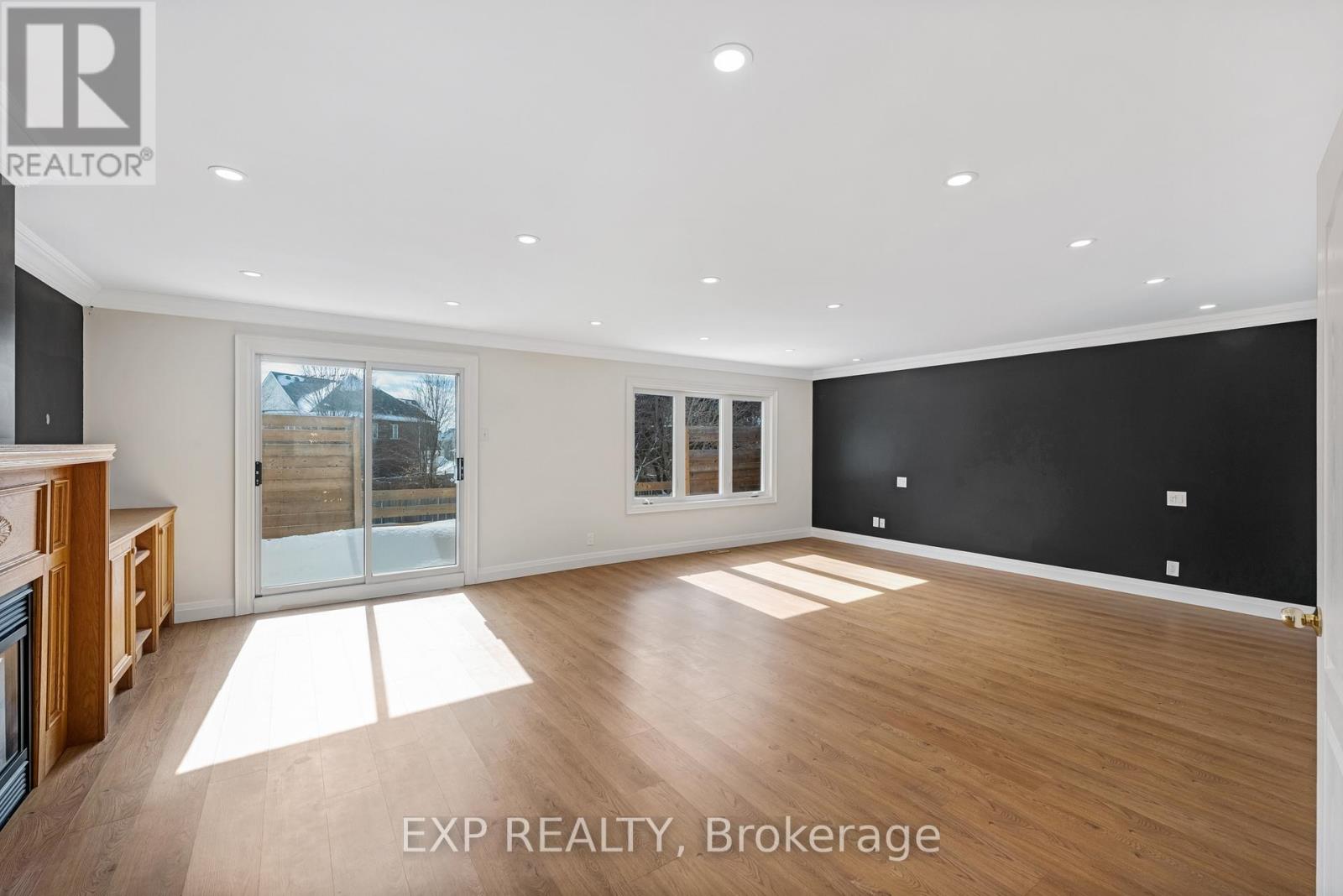 598 Lyman Boulevard, Newmarket, Ontario  L3X 1V9 - Photo 16 - N12828348