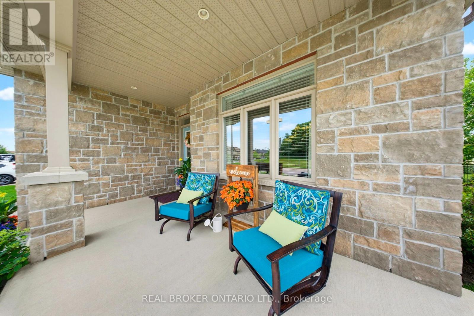 341 Bobolink Ridge, Ottawa, Ontario  K2V 0B9 - Photo 4 - X13514638