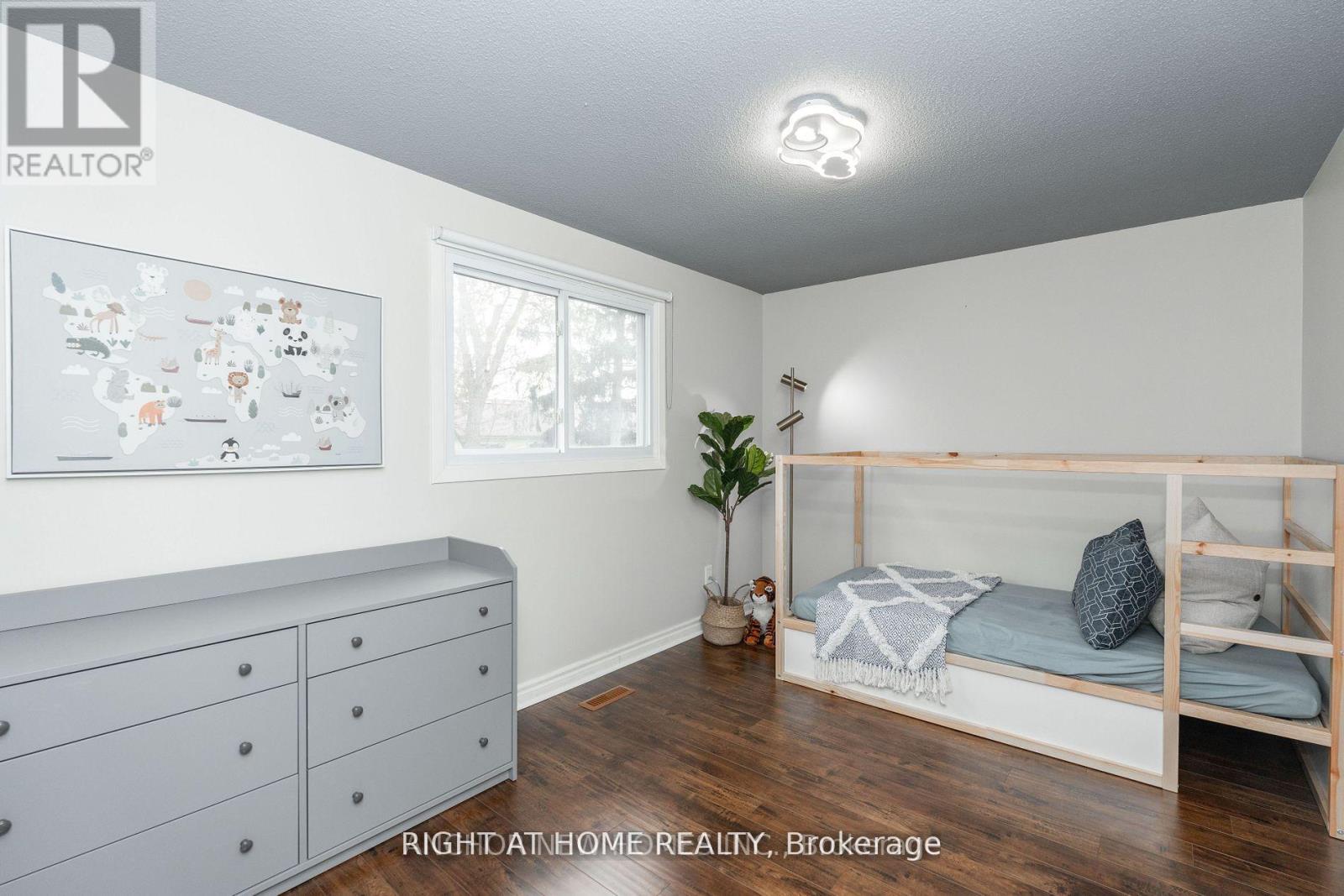 11 Law Crescent, Richmond Hill, Ontario  L4C 5K7 - Photo 24 - N13522478