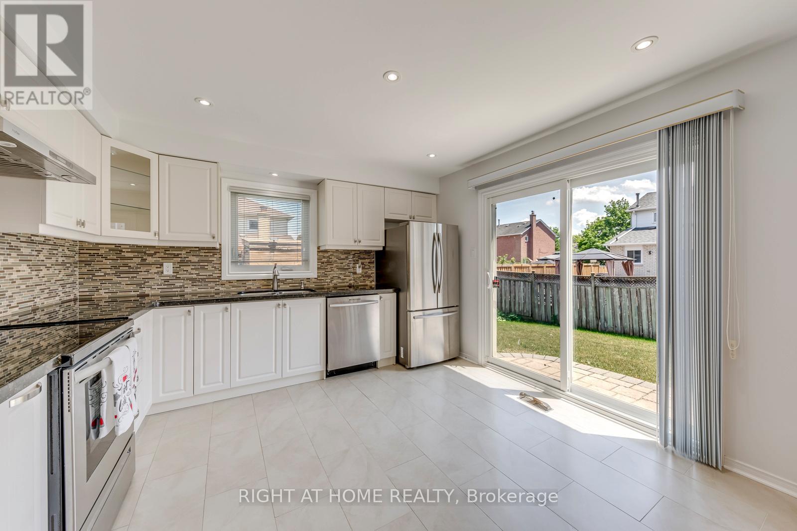 17 Nickel Crescent, Brampton, Ontario  L6S 4W3 - Photo 13 - W13522464