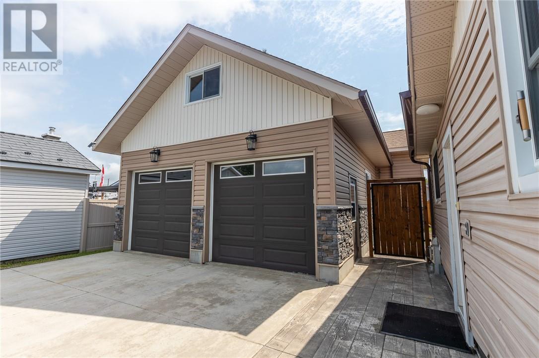 532 Wood Street, Espanola, Ontario  P5E 1M4 - Photo 3 - 2129000