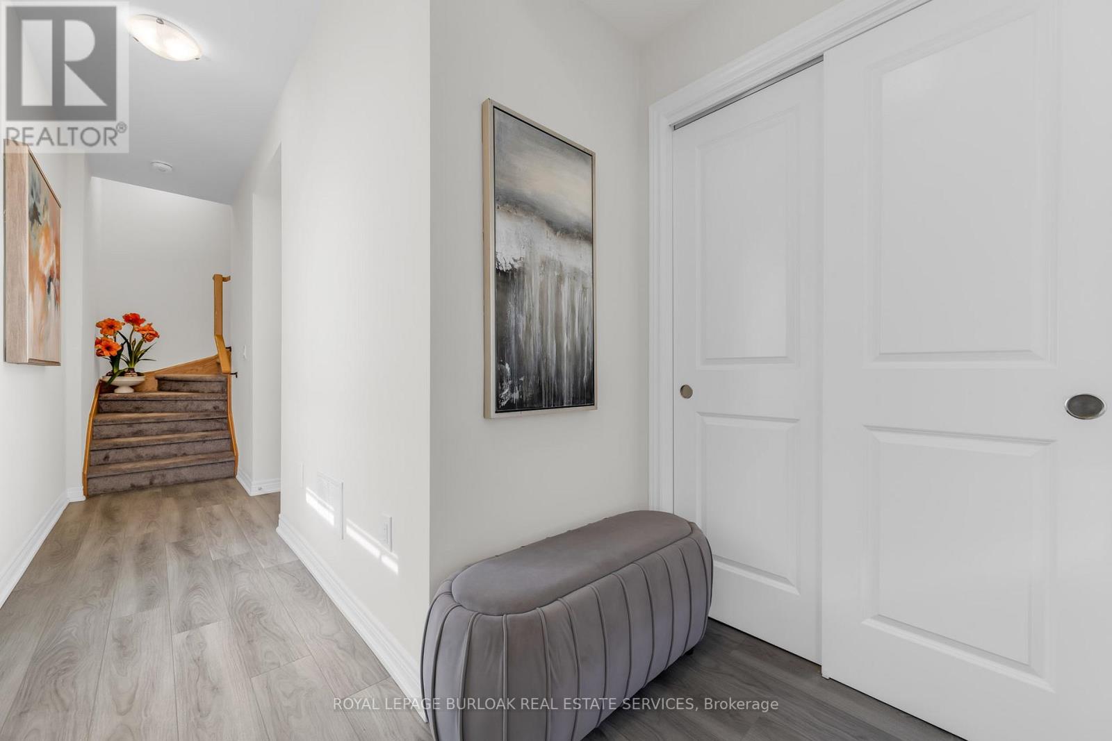 36 - 40 Zinfandel Drive, Hamilton, Ontario L8E 0L1 - Photo 4 - X13522476