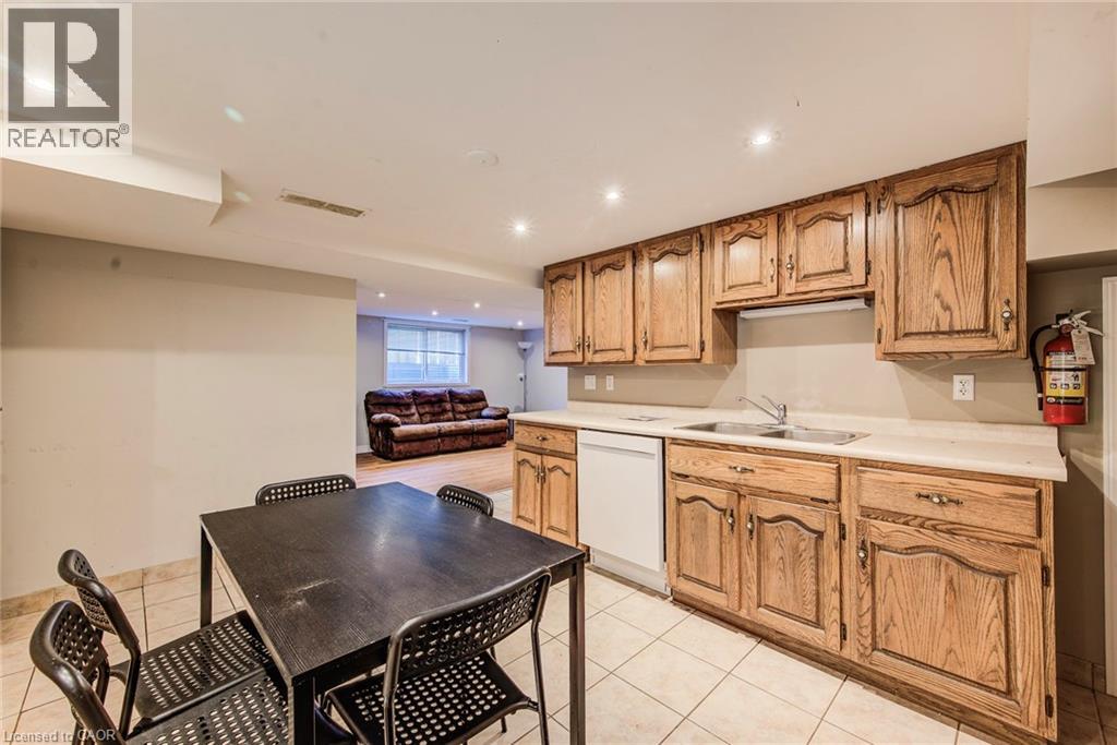 139 Elgin Crescent, Waterloo, Ontario  N2J 2S5 - Photo 41 - 40844518