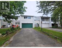 45 GRADY CRESCENT, Ottawa, Ontario