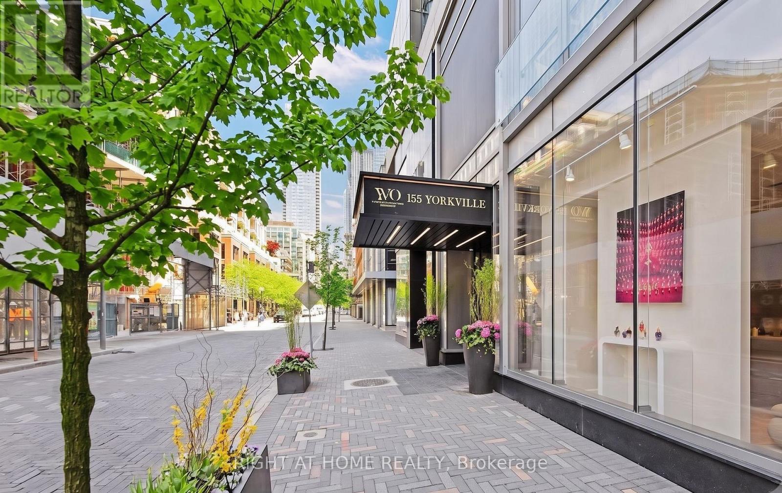 2215 - 155 YORKVILLE AVENUE, Toronto, Ontario