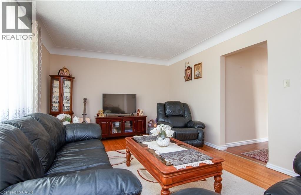 706 Frederick Street Unit# 2, Kitchener, Ontario  N2B 2B2 - Photo 2 - 40845187