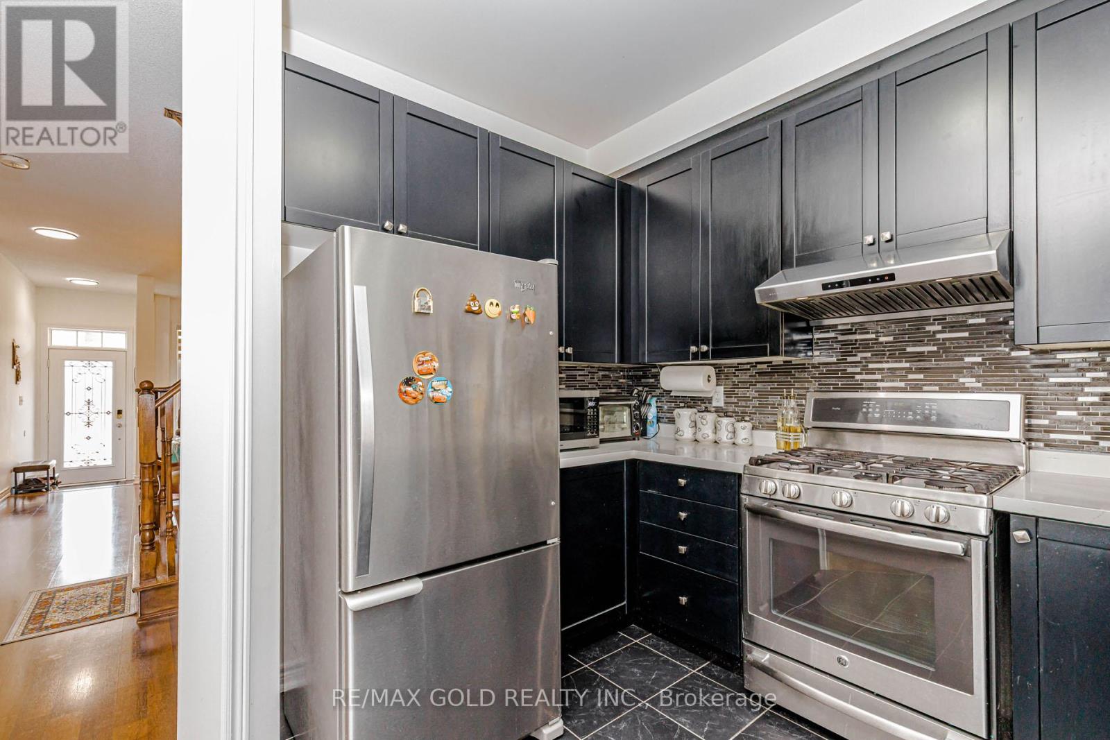 12 Fitzgibson Street, Brampton, Ontario  L6Y 5Y5 - Photo 13 - W13522538