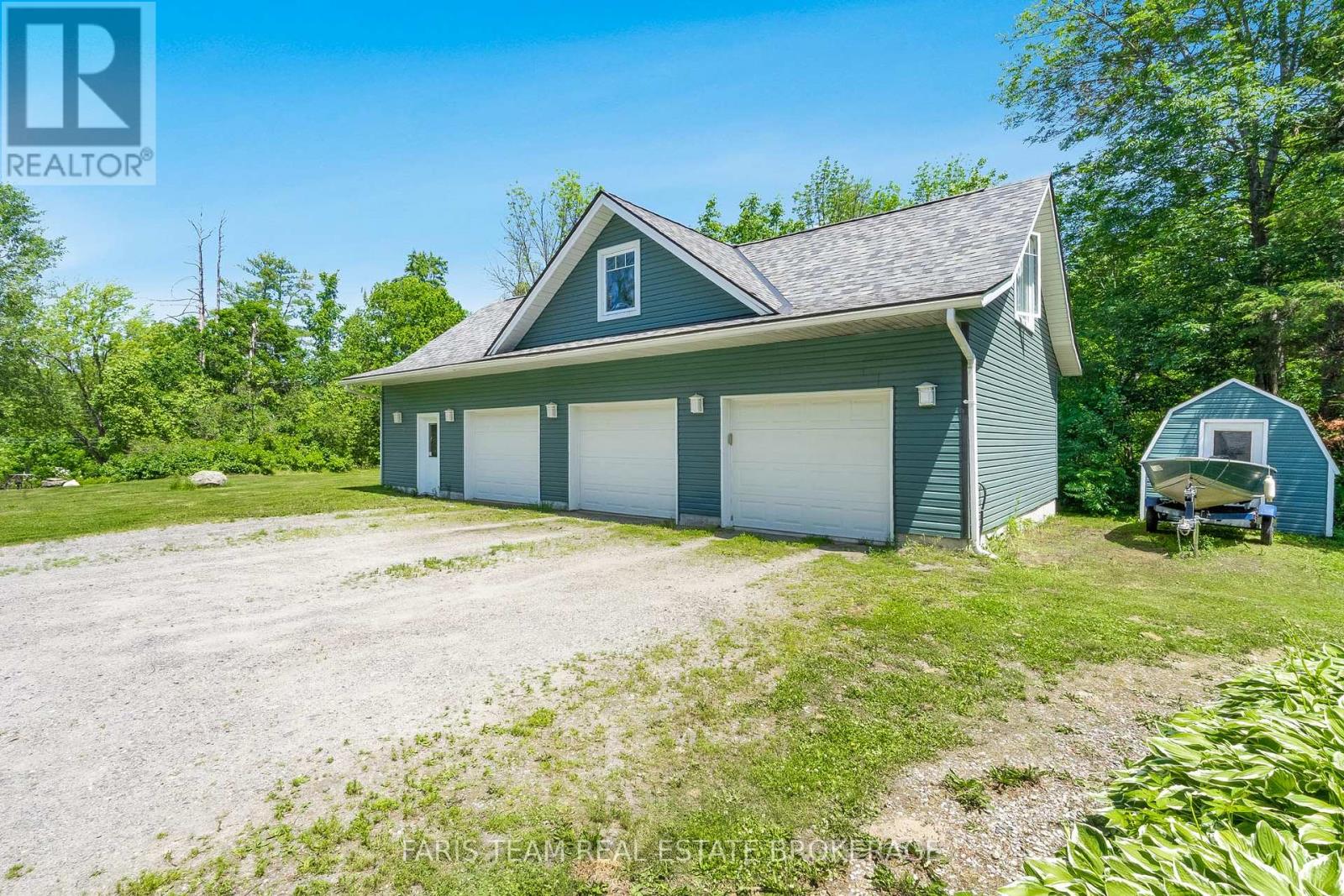 1622 Houseys Rapids Road, Gravenhurst, Ontario  P1P 1R3 - Photo 3 - X13522506