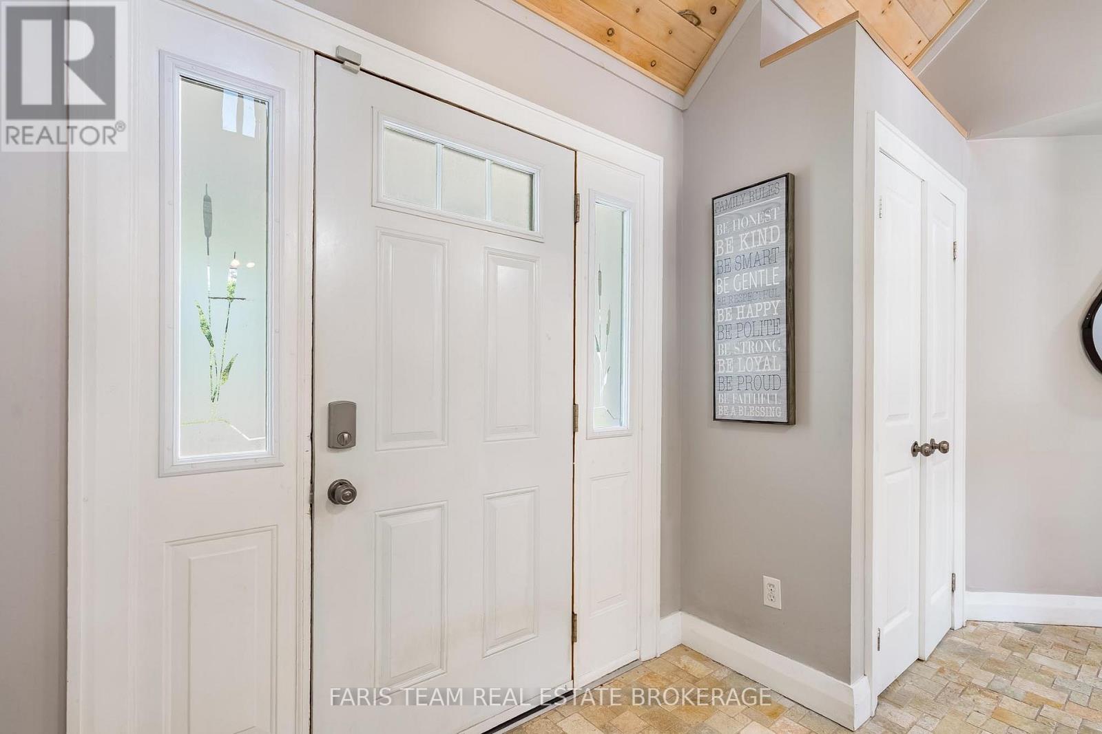 1622 Houseys Rapids Road, Gravenhurst, Ontario  P1P 1R3 - Photo 6 - X13522506