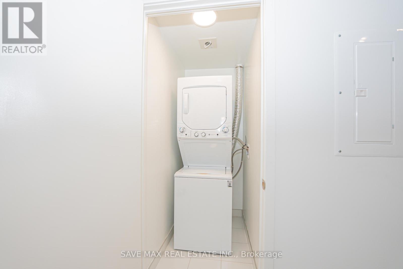 303 - 4010 Eglinton Avenue W, Toronto, Ontario  M9A 0G5 - Photo 18 - W13440184