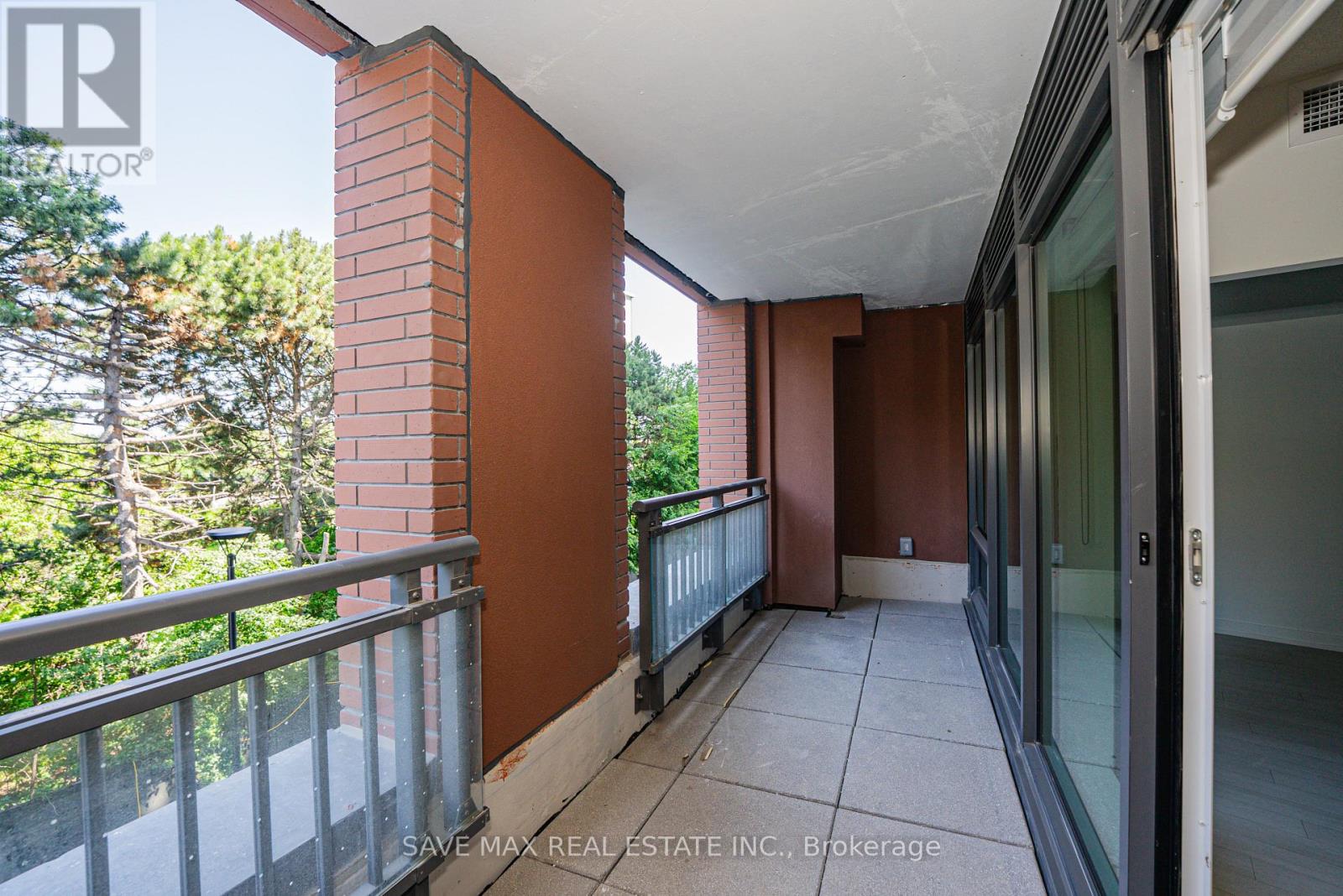 303 - 4010 Eglinton Avenue W, Toronto, Ontario  M9A 0G5 - Photo 19 - W13440184