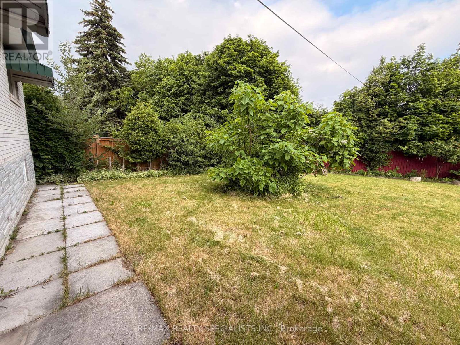 22 Beechwood Crescent, Brampton, Ontario  L6T 1Y1 - Photo 21 - W13522518