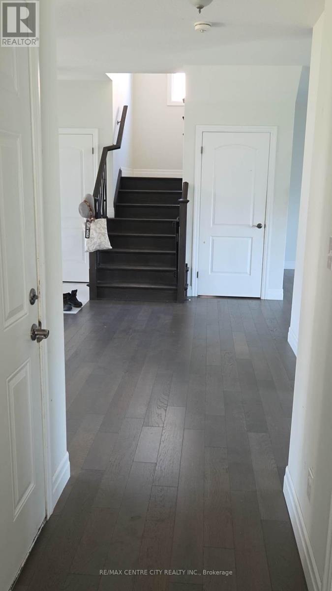 806 Zaifman Circle, London North, Ontario  N5Y 0M8 - Photo 2 - X13437818