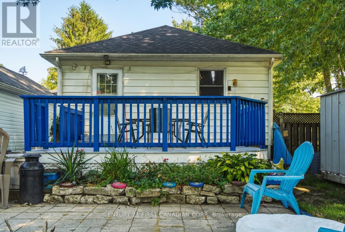 142 Frederic Street W, West Elgin, Ontario  N0L 2P0 - Photo 37 - X13514480