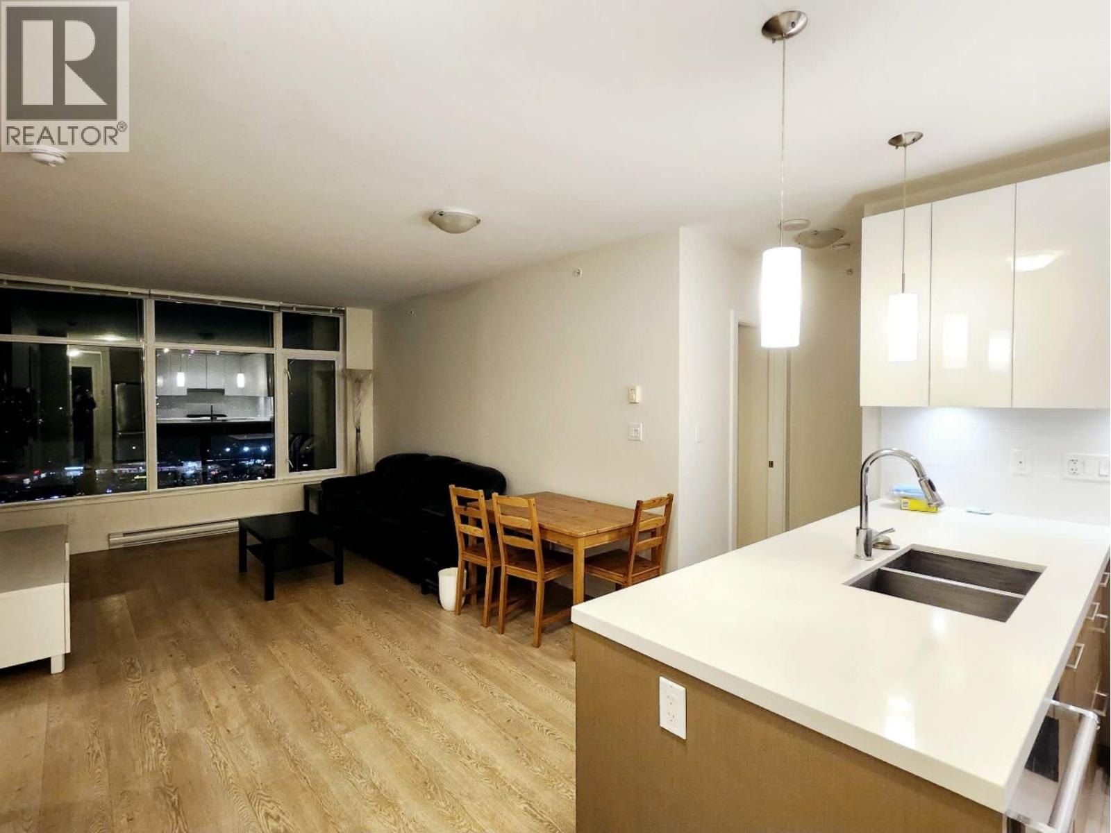 2605 3080 Lincoln Avenue, Coquitlam, British Columbia  V3B 0L9 - Photo 5 - R3142721