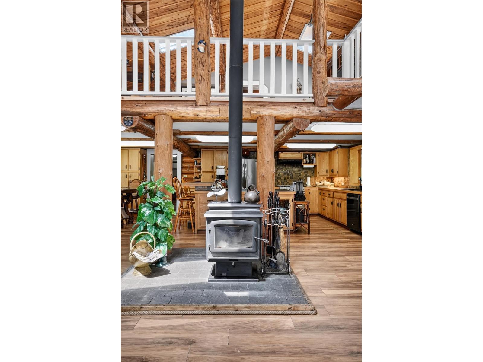 9413 Shutty Bench Road, Kaslo, British Columbia  V0G 1M0 - Photo 19 - 10392229