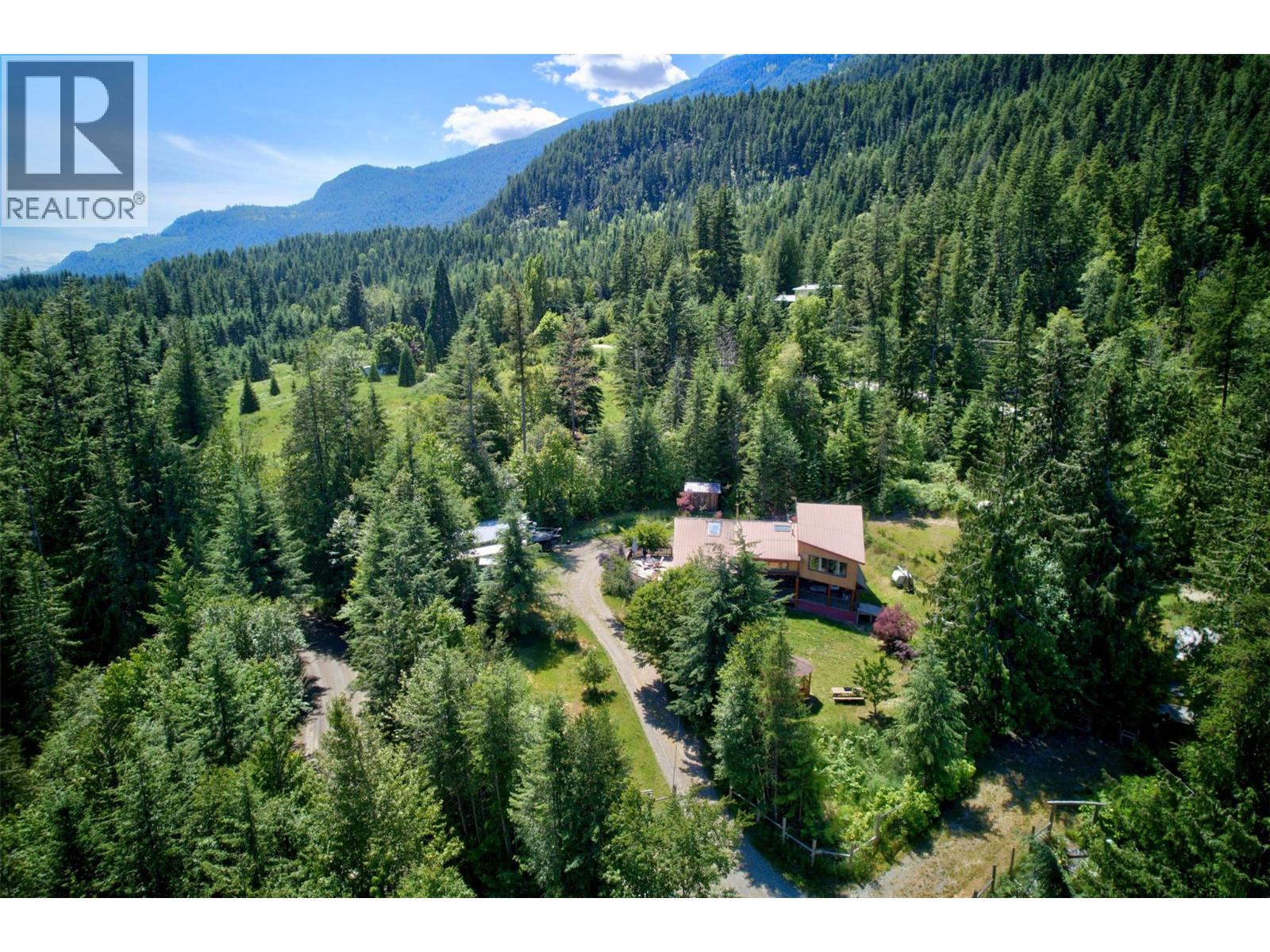 9413 Shutty Bench Road, Kaslo, British Columbia  V0G 1M0 - Photo 46 - 10392229