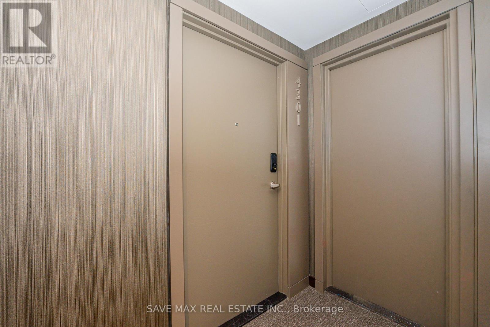 4301 - 448 Burnhamthorpe Road W, Mississauga, Ontario  L5B 4M6 - Photo 6 - W13507164