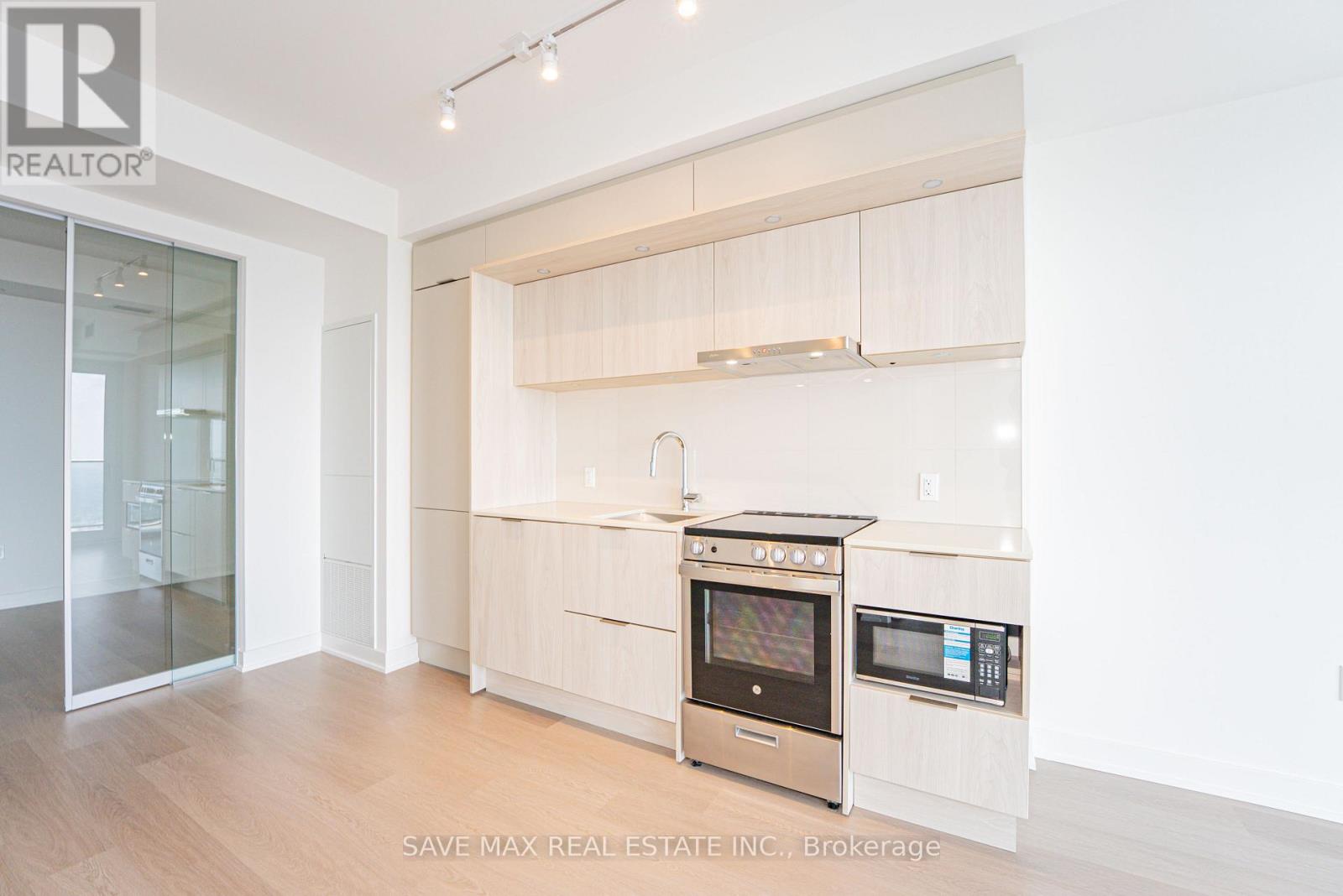 6701 - 448 Burnhamthorpe Road W, Mississauga, Ontario  L5B 4M6 - Photo 12 - W13516232