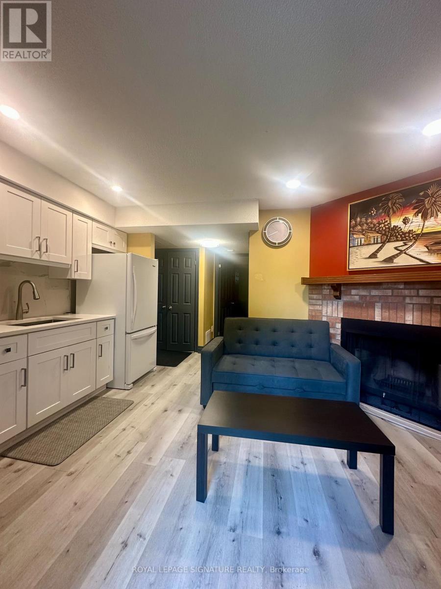 20 - 6859 EDENWOOD DRIVE, Mississauga, Ontario
