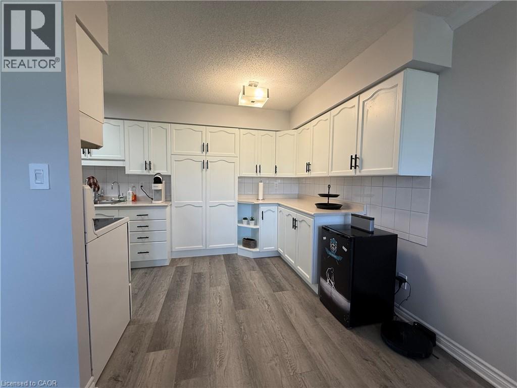 688 Preston Parkway Unit# 306, Cambridge, Ontario  N3H 5K6 - Photo 11 - 40844921