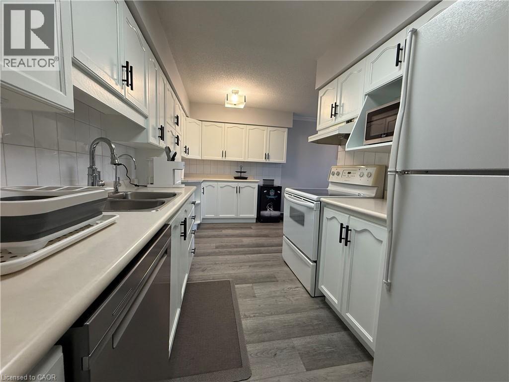 688 Preston Parkway Unit# 306, Cambridge, Ontario  N3H 5K6 - Photo 8 - 40844921