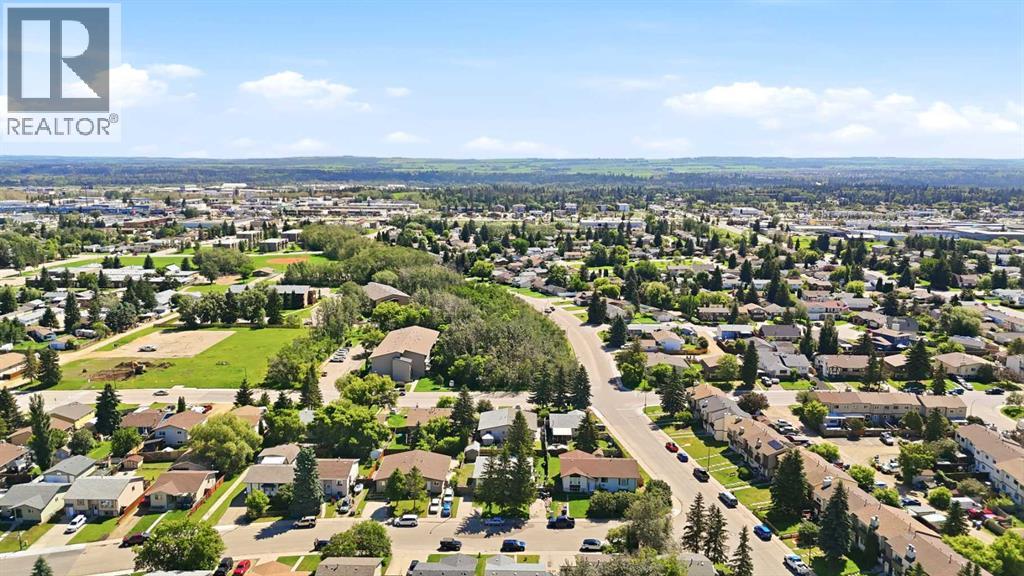 9 Griffiths Avenue, Red Deer, Alberta  T4P 2K6 - Photo 31 - A2324256