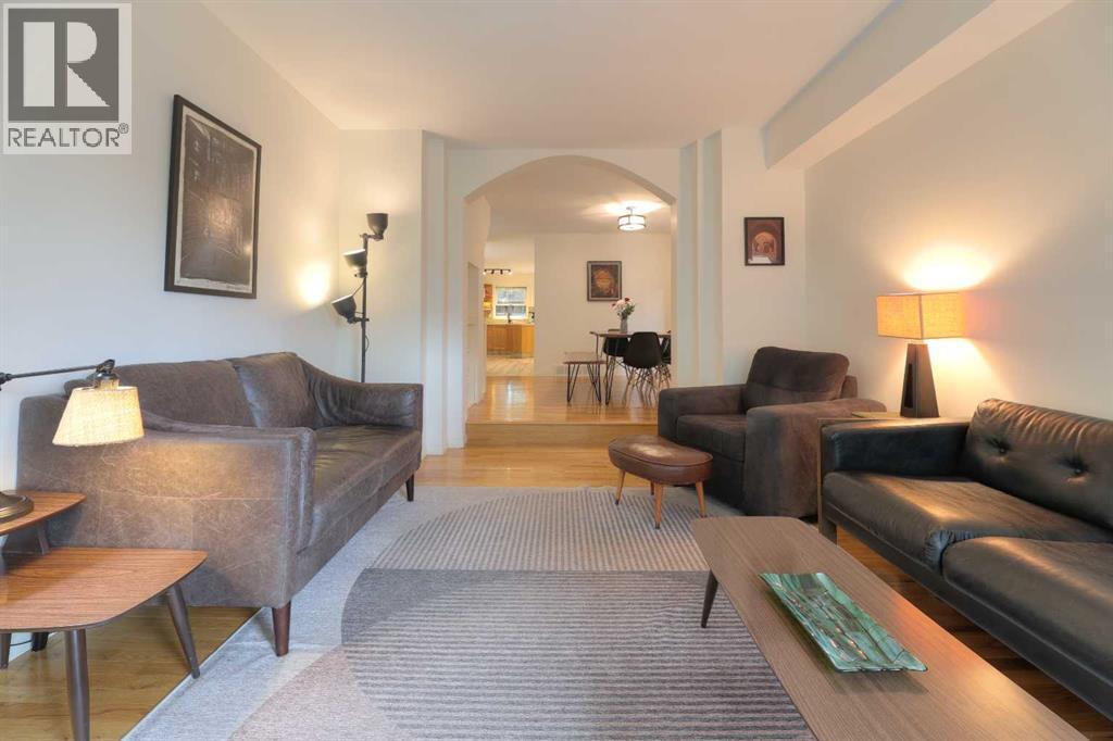 1908 30 Avenue SW, Calgary, Alberta  T2T 1P9 - Photo 13 - A2325004