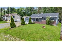 34 QUEEN STREET, sundridge, Ontario