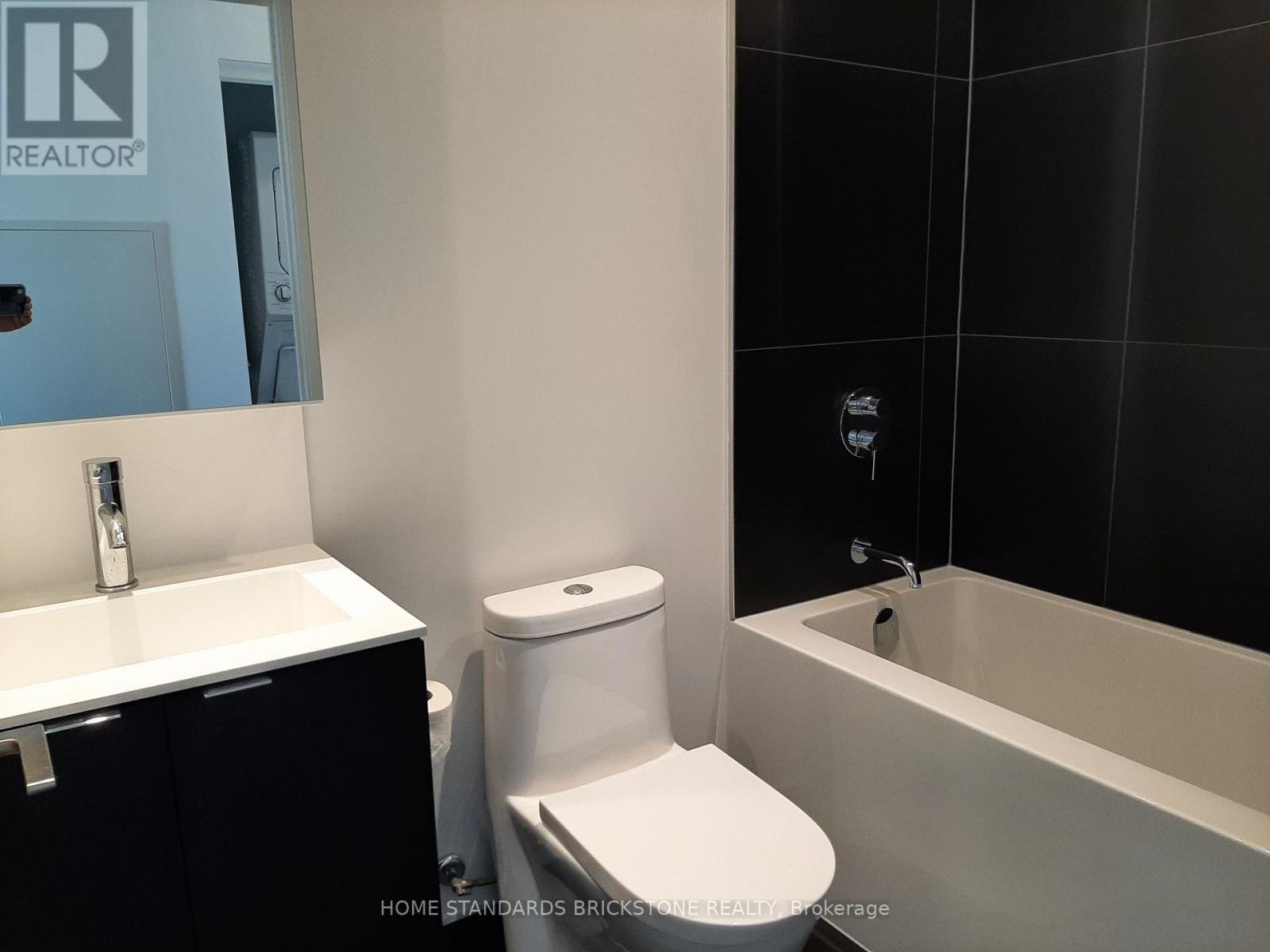 2315 - 20 Edward Street, Toronto, Ontario  M5G 1C9 - Photo 16 - C13522634