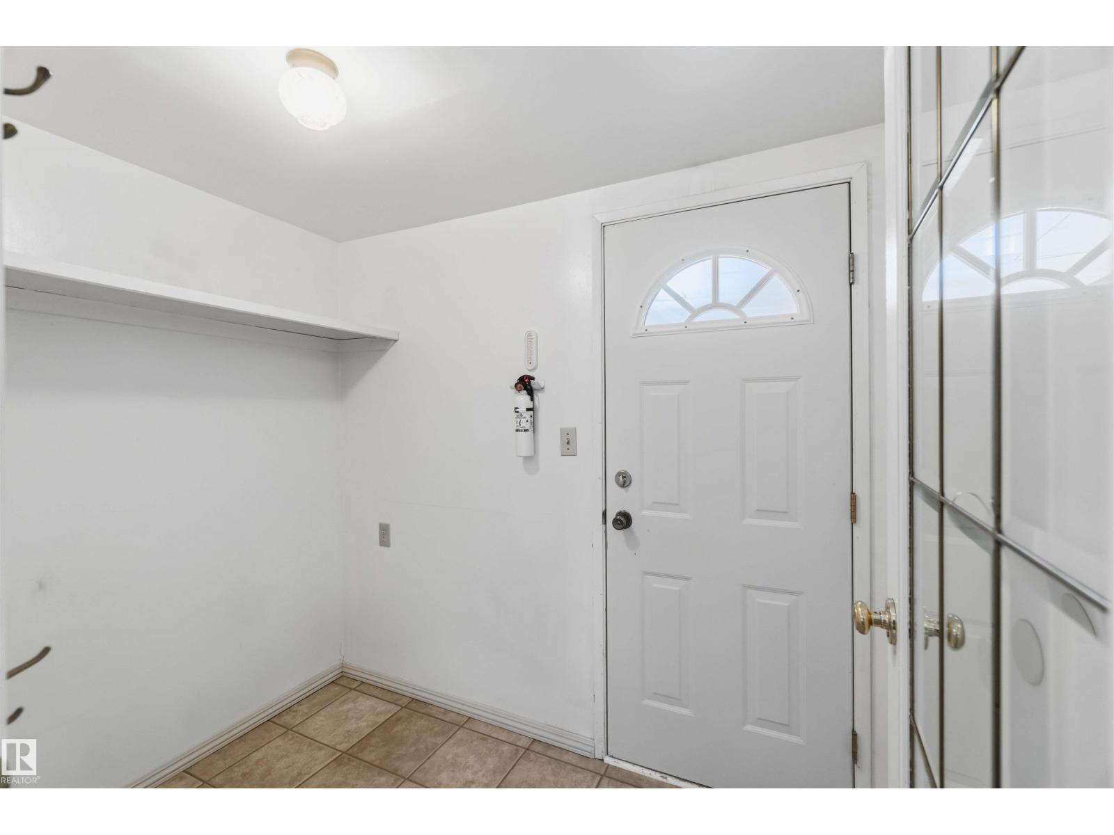 2716 136a Av Nw, Edmonton, Alberta T5A 4B6 - Photo 15 - E4496956