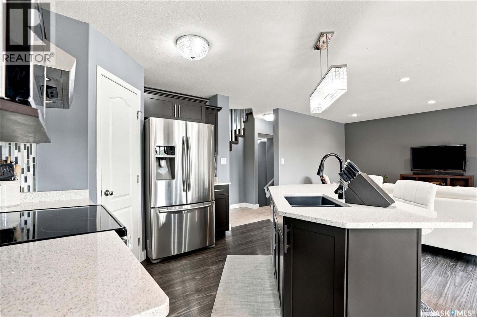 519 Ens Crescent, Warman, Saskatchewan  S0K 4S0 - Photo 11 - SK041374