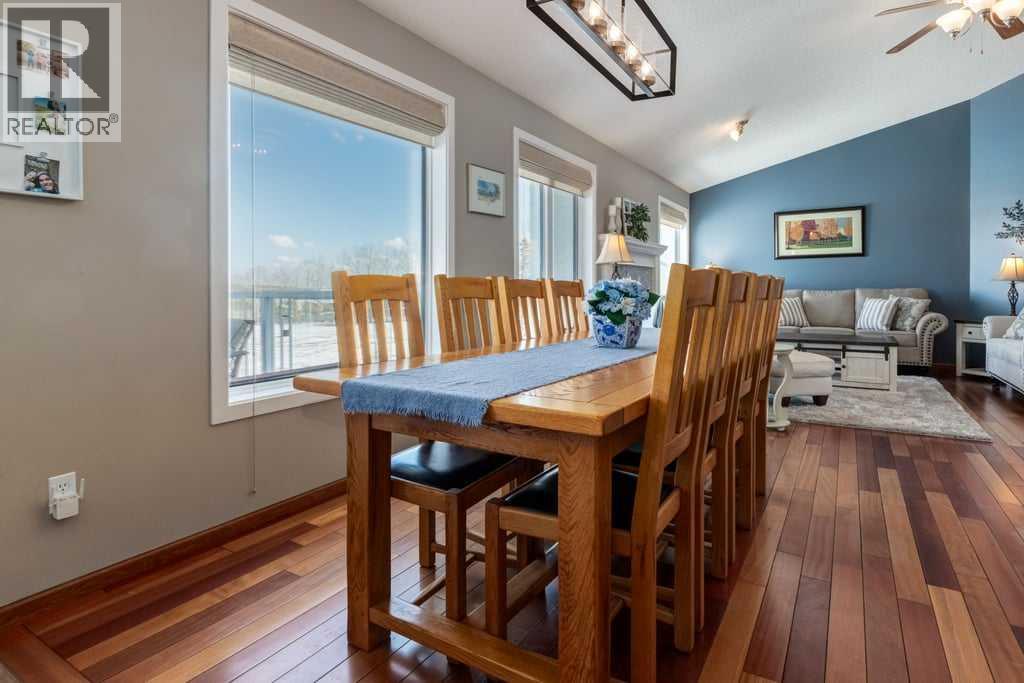 97 Pleasant View Heights, Rural Rocky View County, Alberta  T4C 2B3 - Photo 13 - A2325328