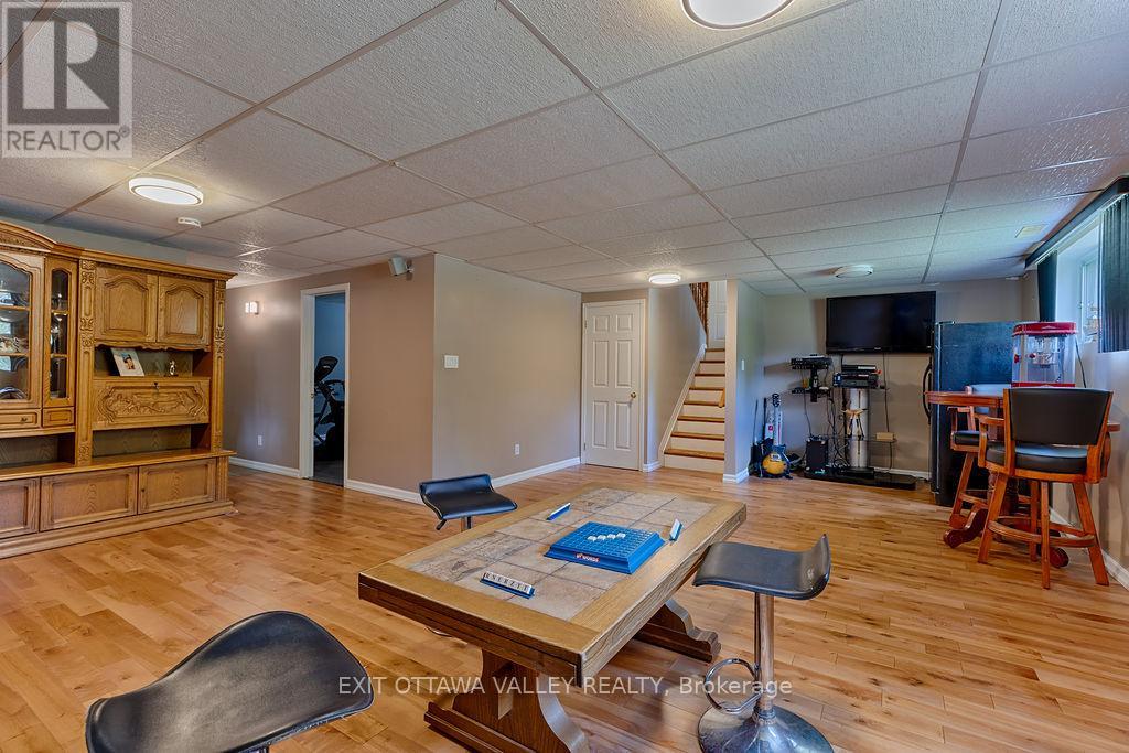 314 Carla Street, Petawawa, Ontario  K8H 3N2 - Photo 26 - X13522768