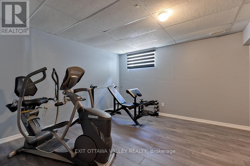 314 Carla Street, Petawawa, Ontario  K8H 3N2 - Photo 27 - X13522768