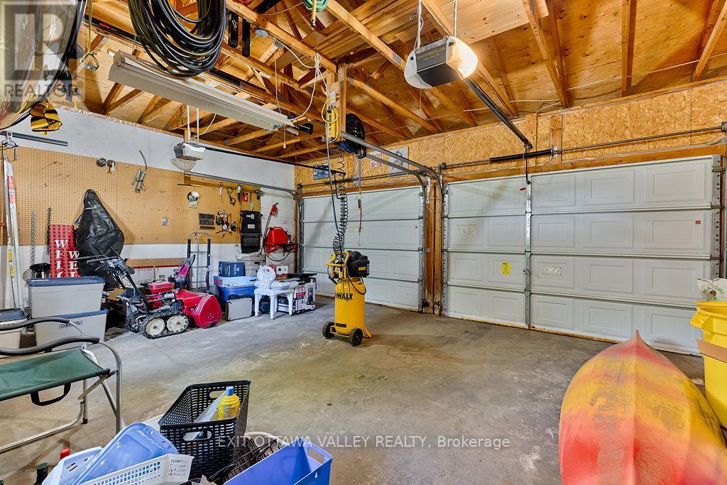 314 Carla Street, Petawawa, Ontario  K8H 3N2 - Photo 31 - X13522768