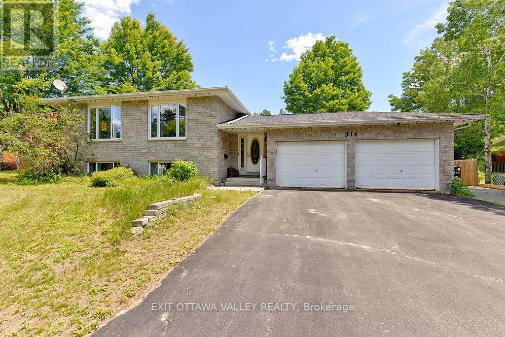314 Carla Street, Petawawa, Ontario  K8H 3N2 - Photo 6 - X13522768