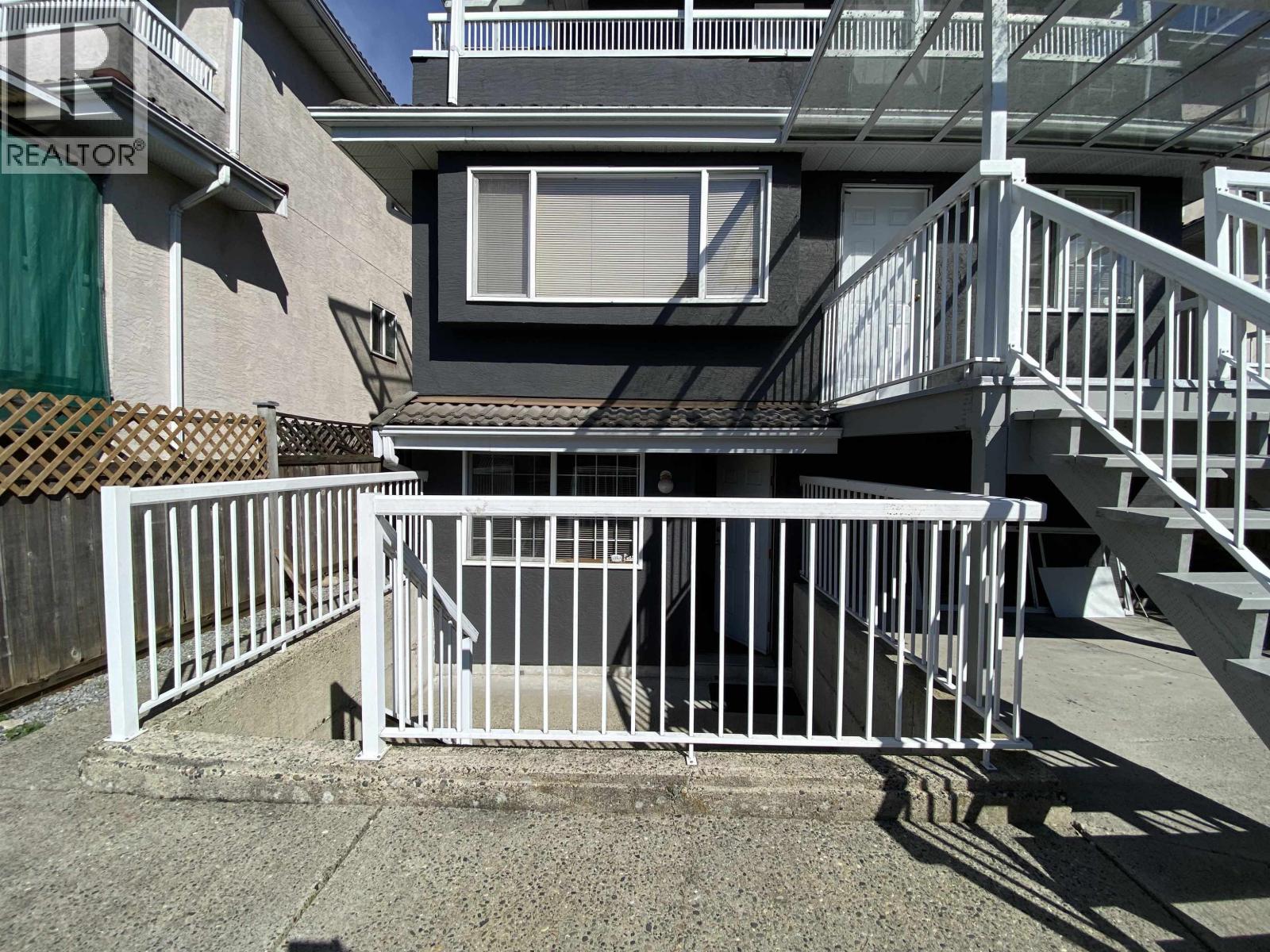 1 Bed Suite 5536 Neville Street, Burnaby, British Columbia  V5J 2H7 - Photo 11 - R3142730