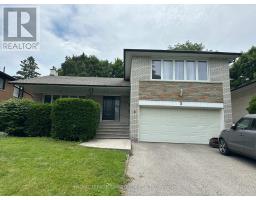 MAIN/UPPER - 5 HUNTING RIDGE, Toronto, Ontario