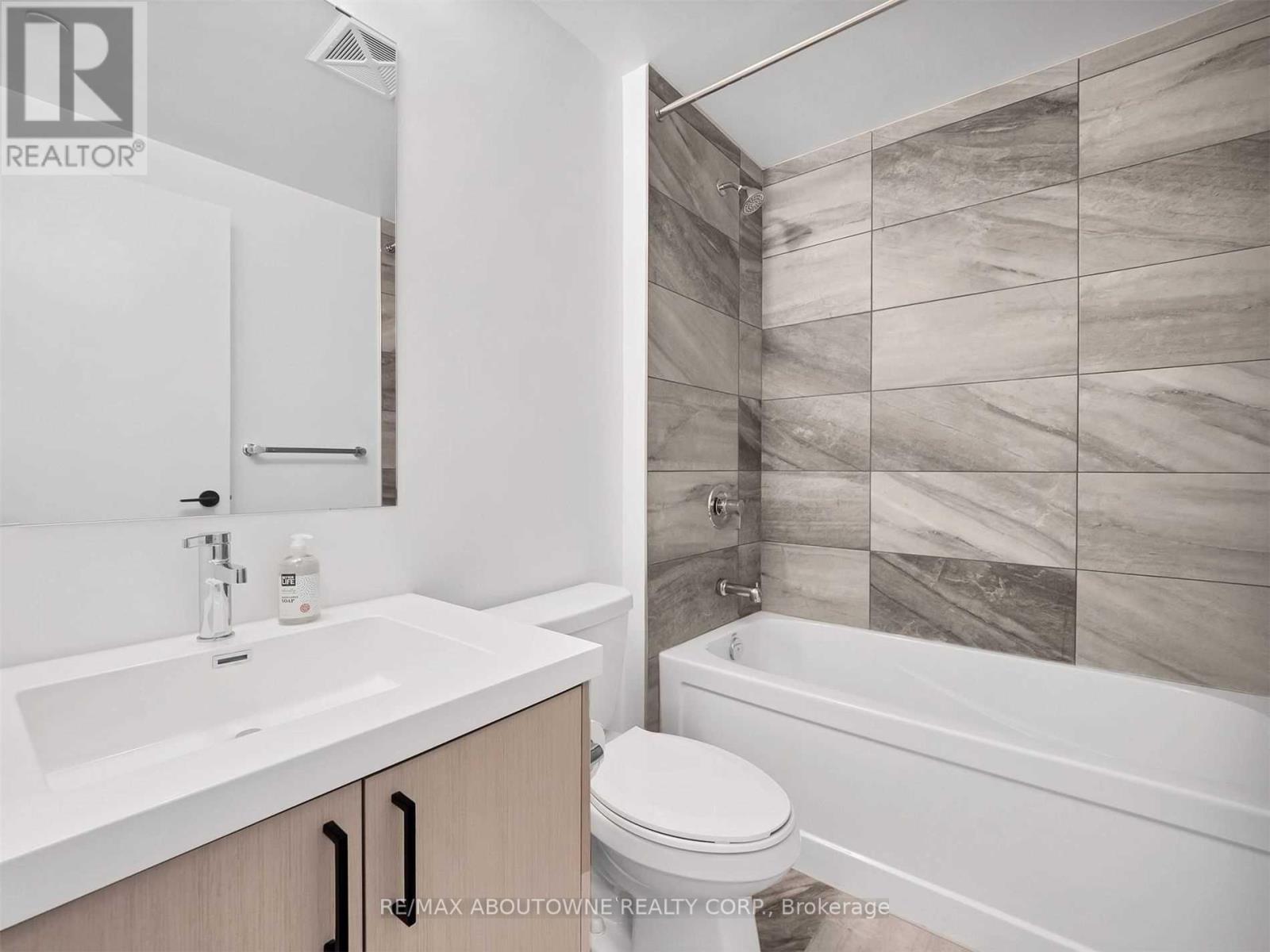 914 - 50 George Butchart Drive, Toronto, Ontario M3K 0C9 - Photo 10 - W13522788