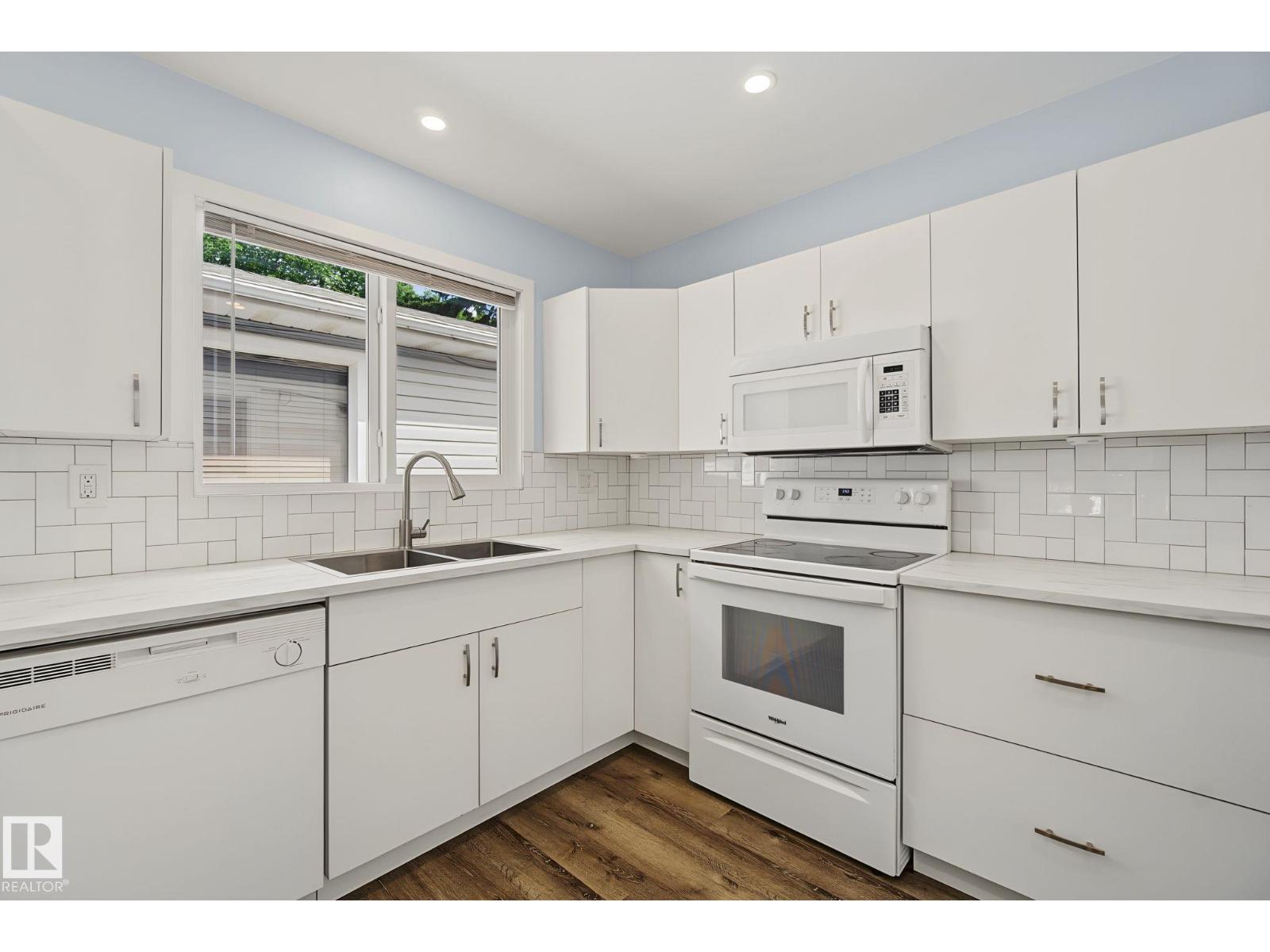 9545 65 Av NW, Edmonton, Alberta  T6E 0K1 - Photo 11 - E4497113