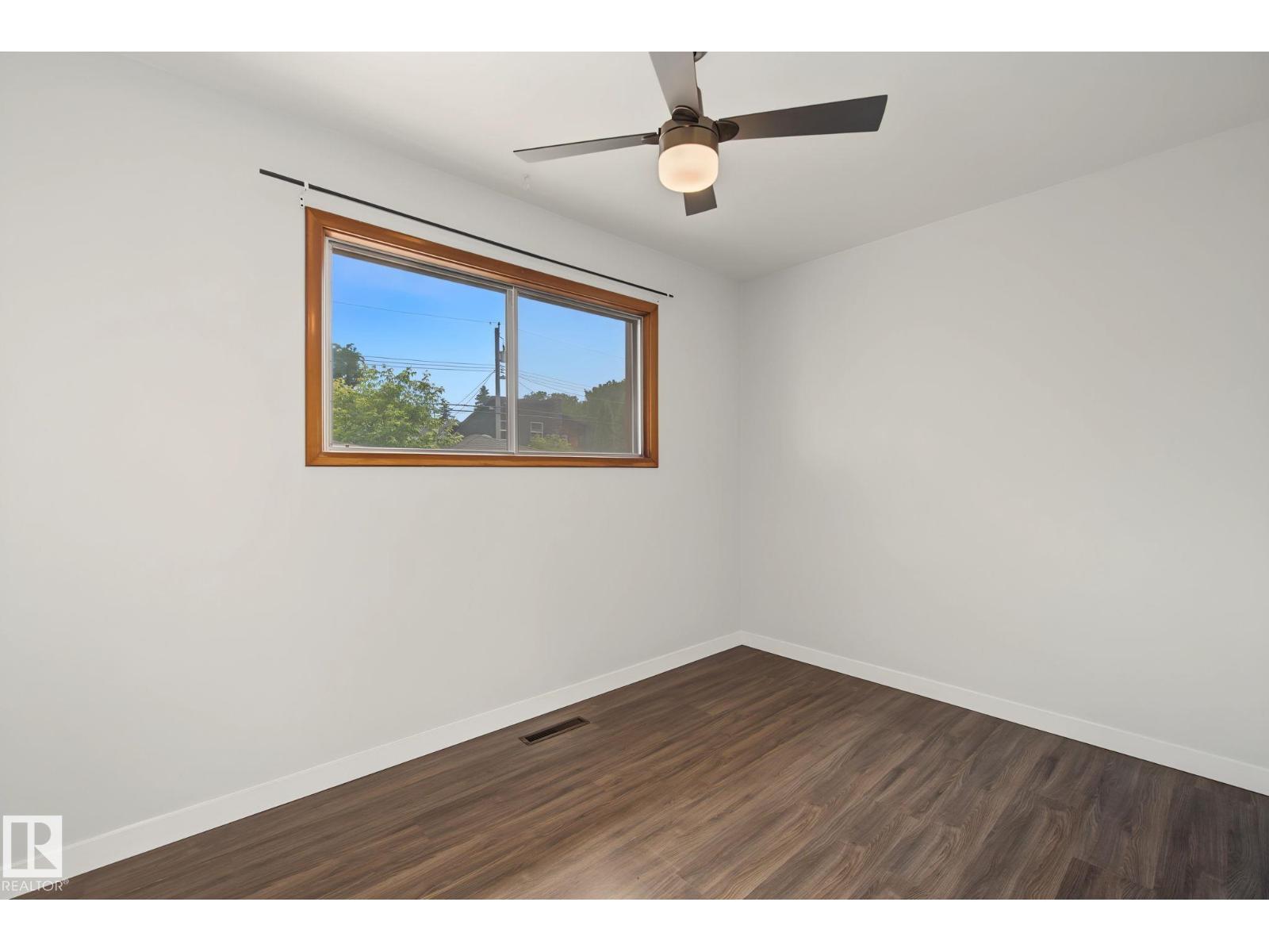 9545 65 Av NW, Edmonton, Alberta  T6E 0K1 - Photo 16 - E4497113