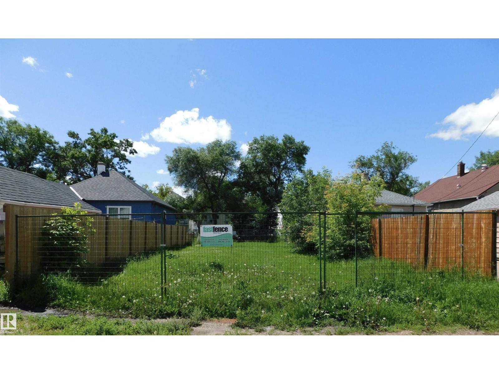 11715 97 ST NW, Edmonton, Alberta