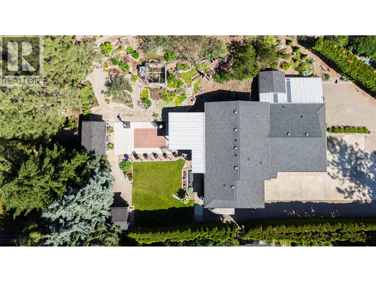 1077 Cascade Place, Kelowna, British Columbia  V1V 1H9 - Photo 43 - 10393297