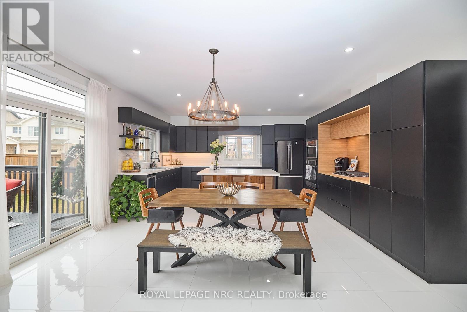 31 Bergenstein Crescent, Pelham, Ontario  L3E 0A3 - Photo 25 - X13522880